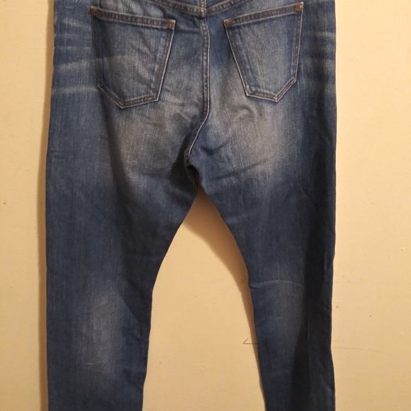 Rivet and thread jeans - Picture 3 of 4